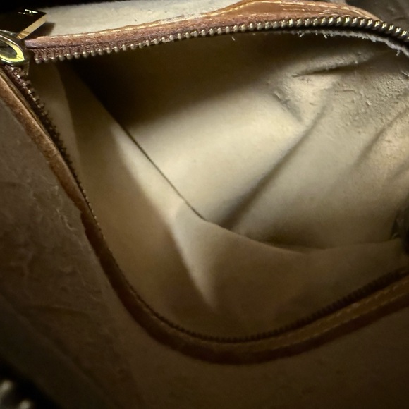 Louis Vuitton Classic Brown Monogram Shoulder Bag - Picture 9 of 16